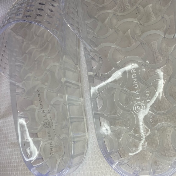 💯Brand New Chinese Laundry Clear Jelly Slides - Picture 8 of 9